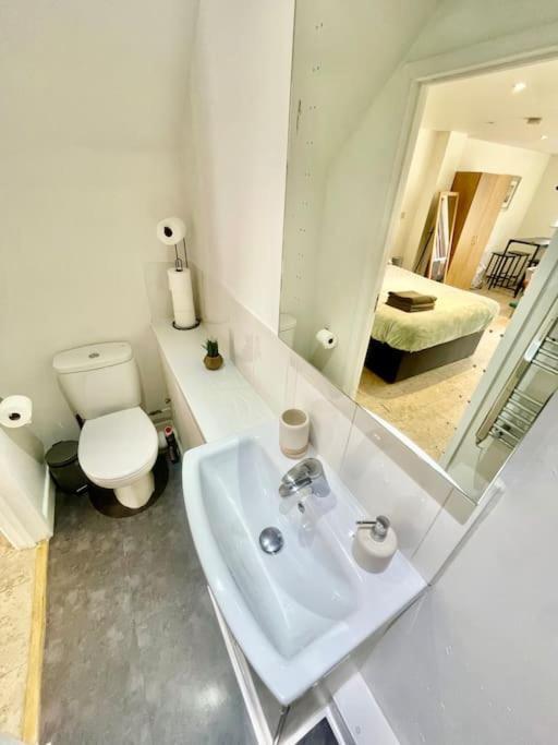 Cambridge City Centre Studio, Sleeps 3 Kültér fotó