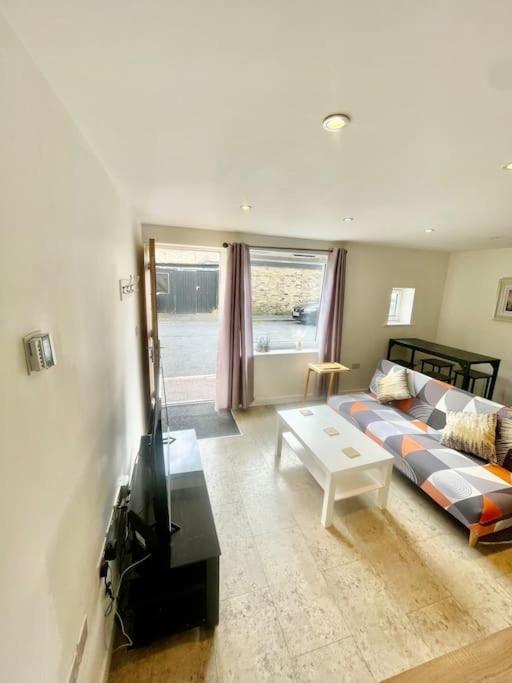 Cambridge City Centre Studio, Sleeps 3 Kültér fotó