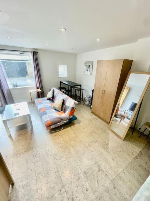 Cambridge City Centre Studio, Sleeps 3 Kültér fotó